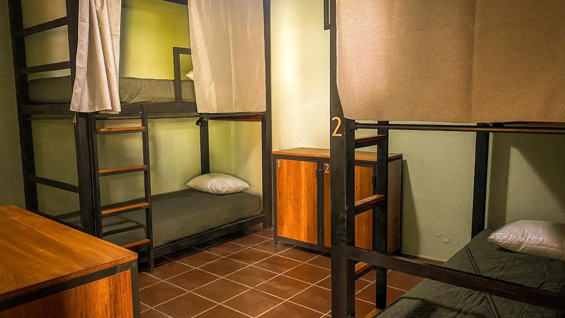 Bloom Hostel Antigua 0*,  Guatemala